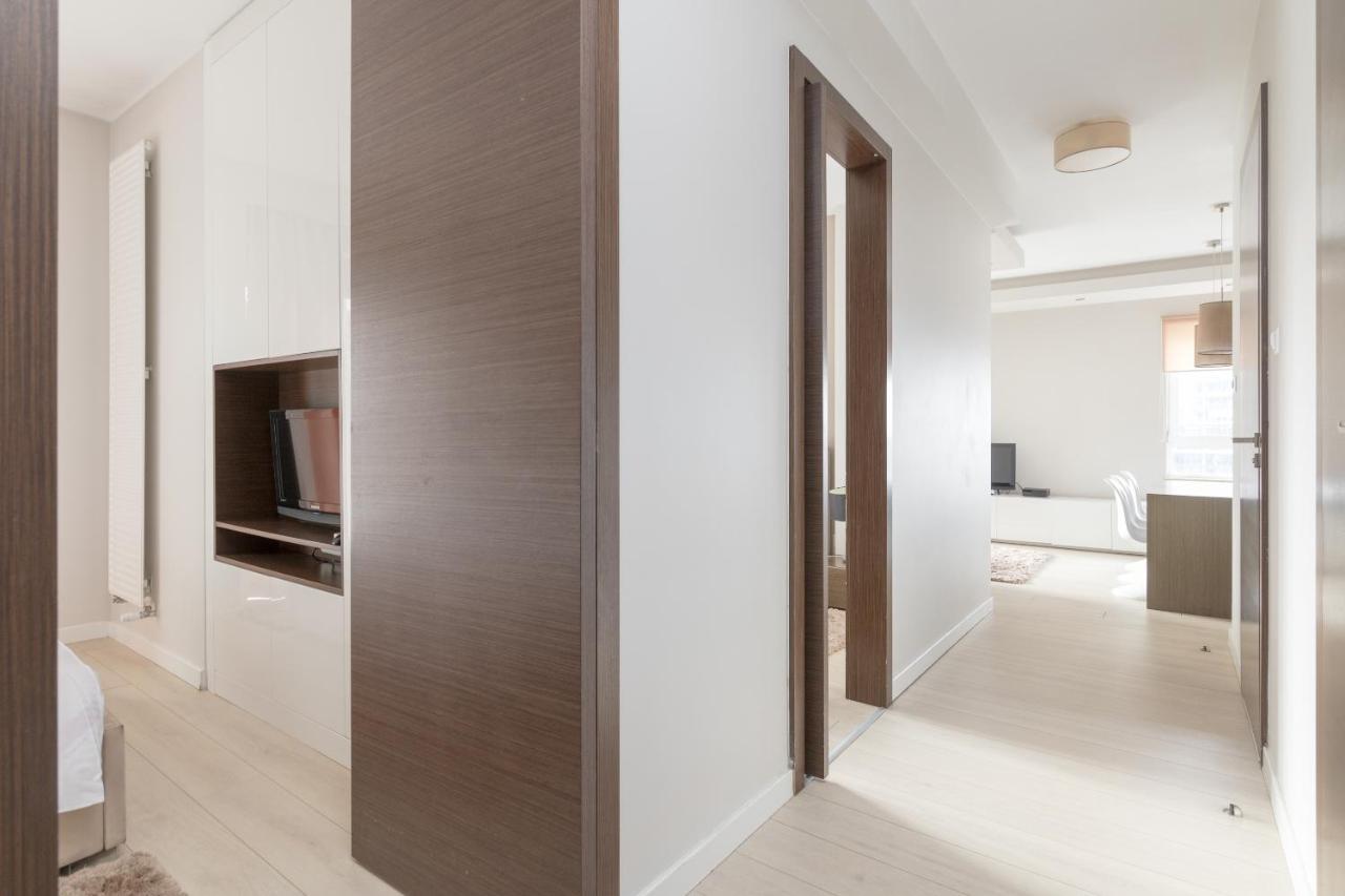 Grzybowska Platinum Apartment Tower A Варшава Экстерьер фото